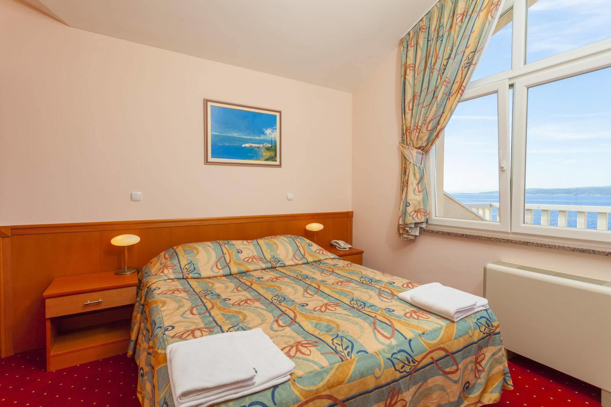 Aparthotel Milenij Baška Voda Exterior foto