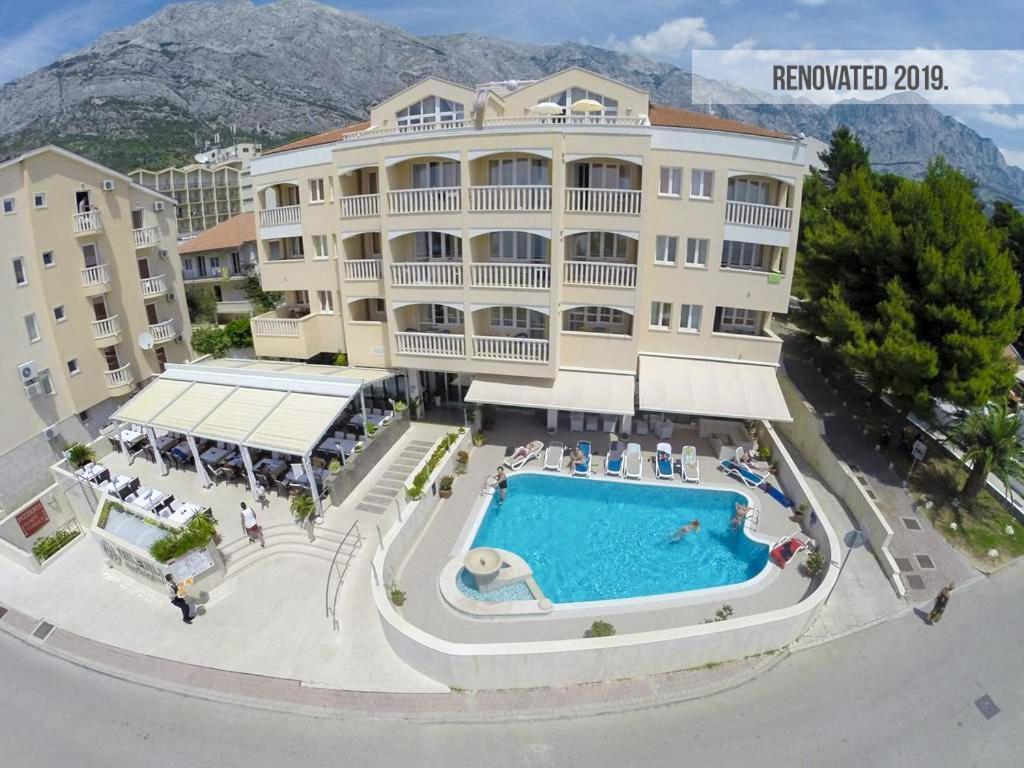 Aparthotel Milenij Baška Voda Exterior foto